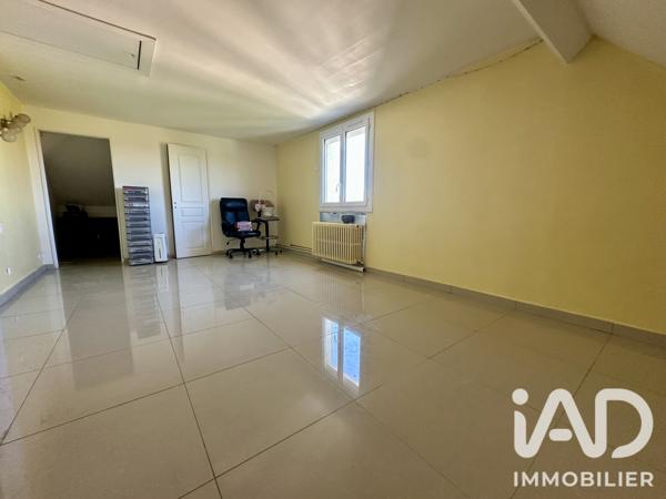 Maison à vendre 7 pièces 137 m² Lèves