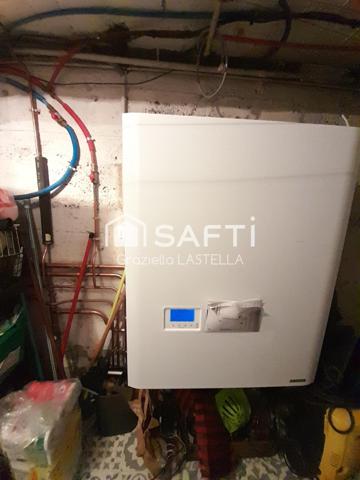 Maison familiale avec piscine et terrain aboré de 700 m²