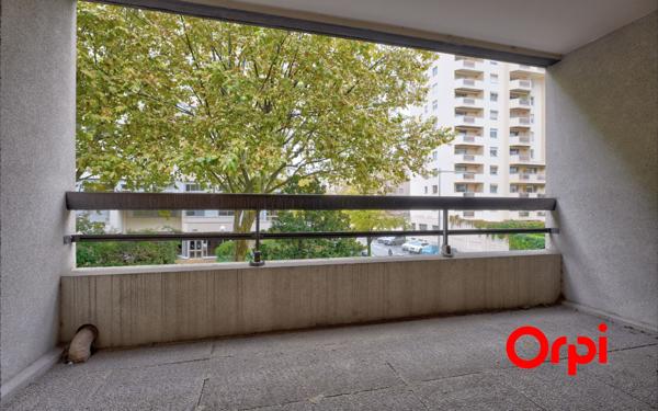 Appartement à vendre    4 pièces • 115,83 m2 Lyon 6