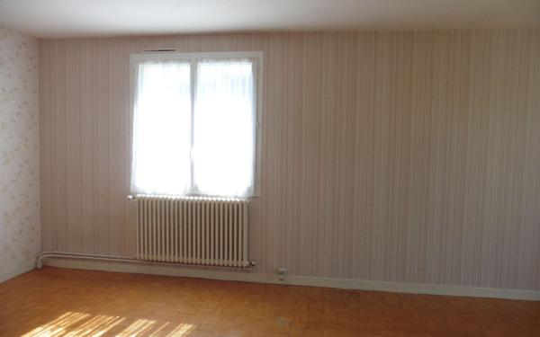 Appartement à louer    3 pièces •  Cosne-Cours-sur-Loire