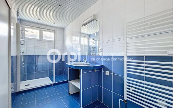 Appartement à vendre    4 pièces • 98,20 m2 Gilly-sur-Isère