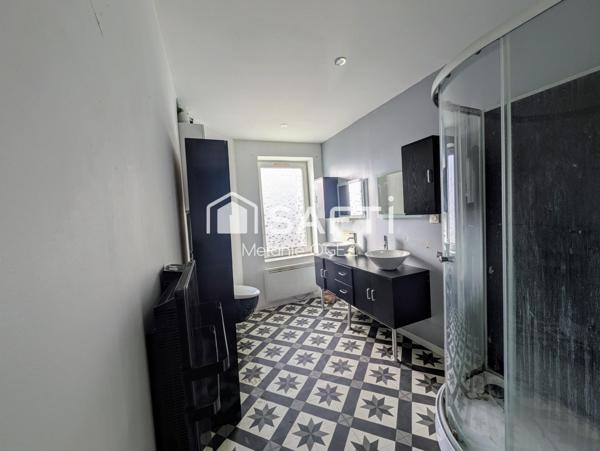 Maison de ville idéalement située