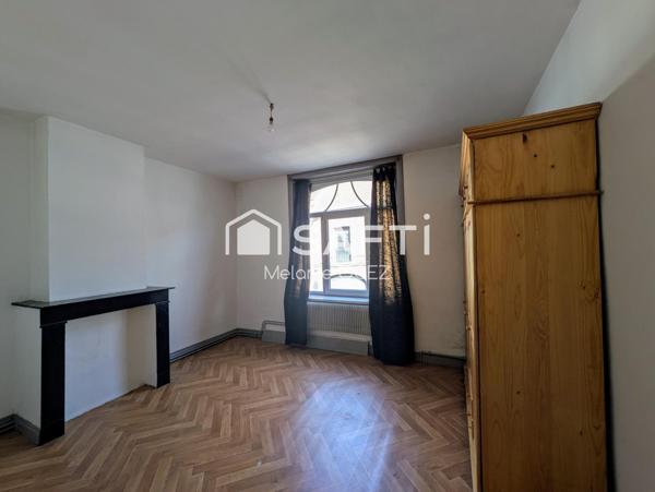 Maison de ville idéalement située