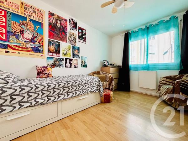 Appartement F3 à vendre  3 pièces - 62,28 m 2   ALES  - 30