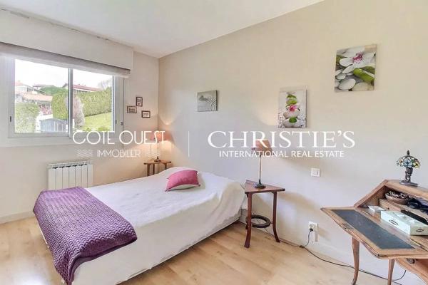 À vendre Urrugne - Villa de 238 m² avec piscine