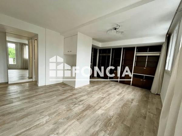 Location Appartement 3 pièces 68 m² - 8, rue BRANDA Brest 29200