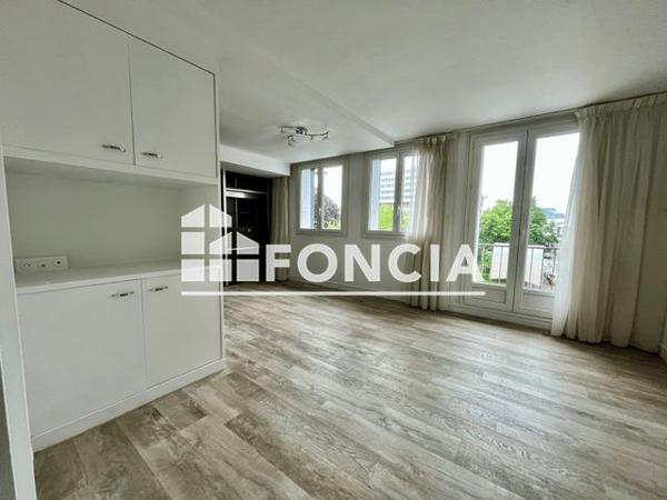 Location Appartement 3 pièces 68 m² - 8, rue BRANDA Brest 29200