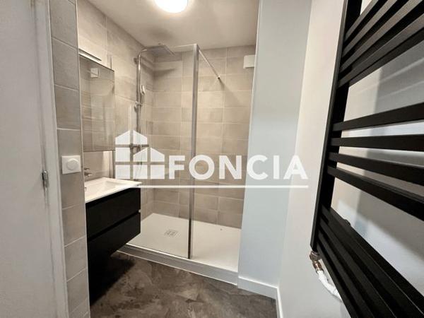 Location Appartement 3 pièces 68 m² - 8, rue BRANDA Brest 29200