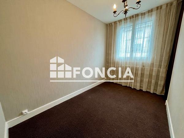 Location Appartement 3 pièces 68 m² - 8, rue BRANDA Brest 29200