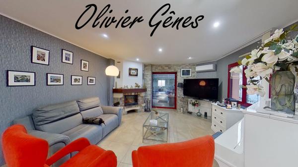 La Bazoge (72650) Propriété - 8 pièces - 231 m² - 5 chambres - Piscine - Terrain paysagé de 2252 m².