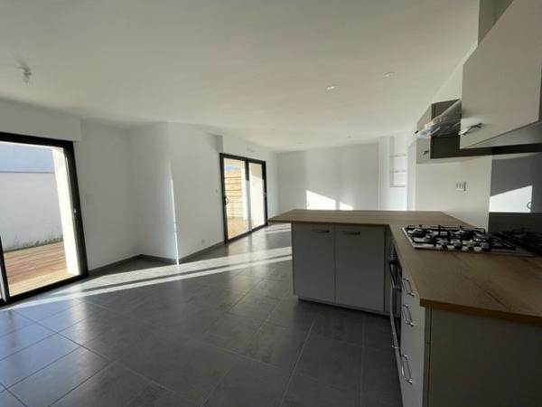 SAINT AVE Maison 5 pièces 109 m²