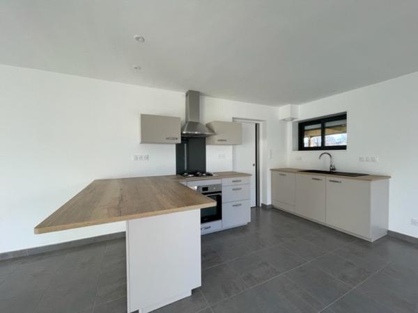 SAINT AVE Maison 5 pièces 109 m²