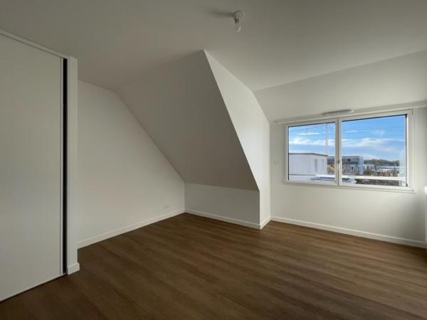 SAINT AVE Maison 5 pièces 109 m²