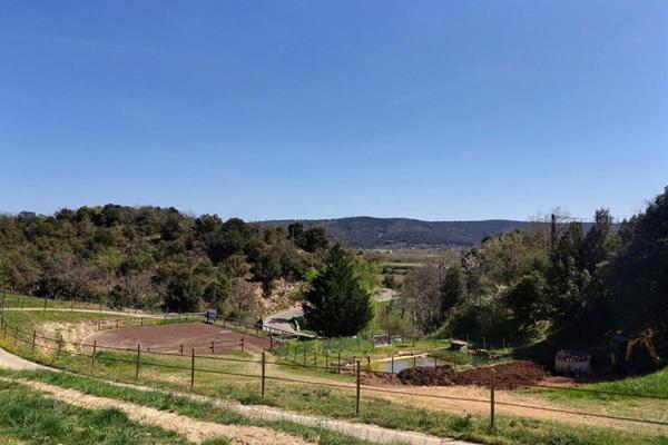 Prix en baisse: Lagorce terrain à batir 4400 m²