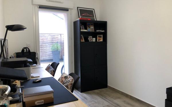 Appartement à louer    2 pièces •  Pont-Évêque