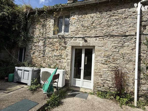 MAISON URVILLE-NACQUEVILLE