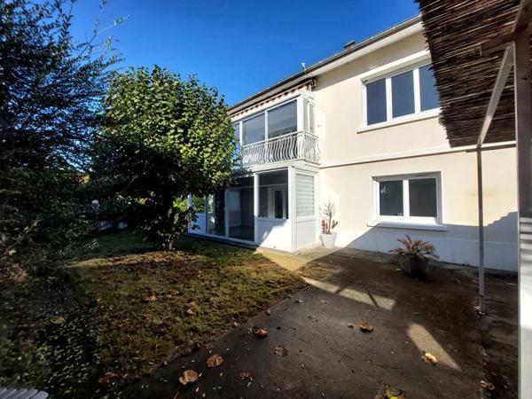 Maison Pau 7 pièce(s) 168 m2