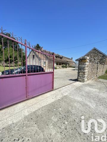 Maison à vendre 7 pièces 208 m² Saint-Valérien