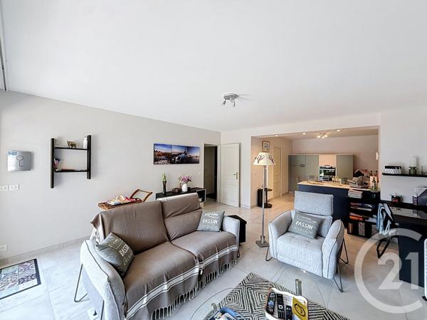 Appartement T3 à vendre  3 pièces - 74,50 m 2   ARCACHON  - 33