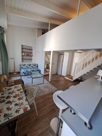 Appartement au calme situé au cœur du centre-ville de LA ROCHELLE !