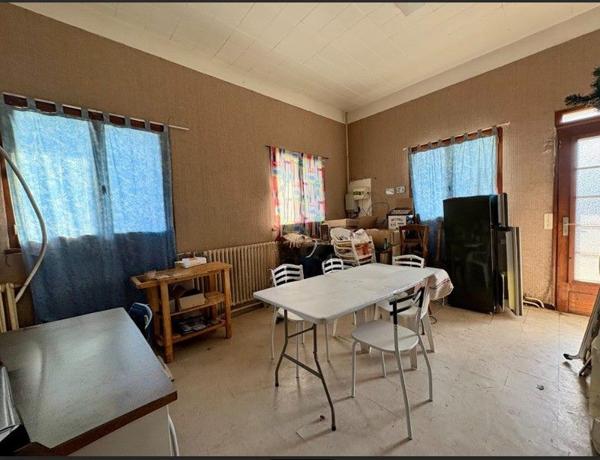 Immeuble à vendre |  Liniez |  394 m²