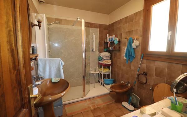 Maison à vendre    5 pièces •  Blausasc