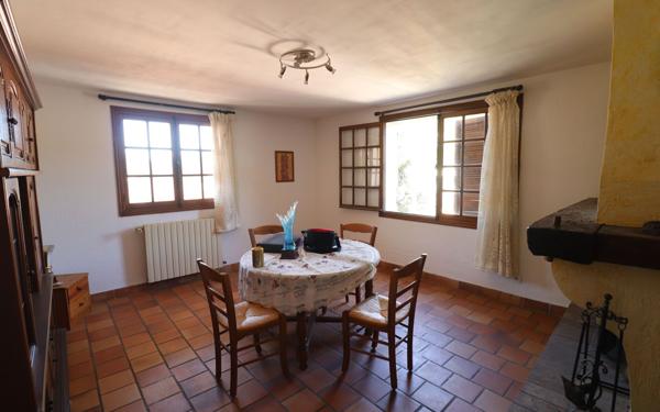 Maison à vendre    5 pièces •  Blausasc