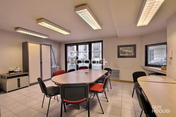 MONTCHAT / Cours Docteur Long - A vendre, LOCAL COMMERCIAL de 92 m² avec un garage dans le 3ème arrondissement de Lyon (69003)