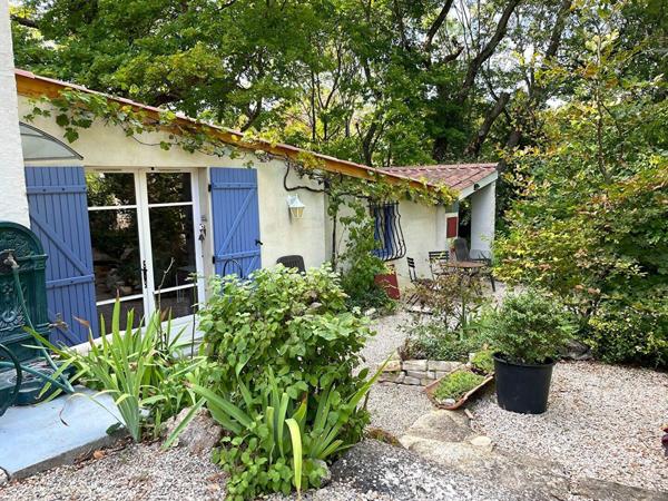 Maison à vendre    6 pièces •  Dieulefit