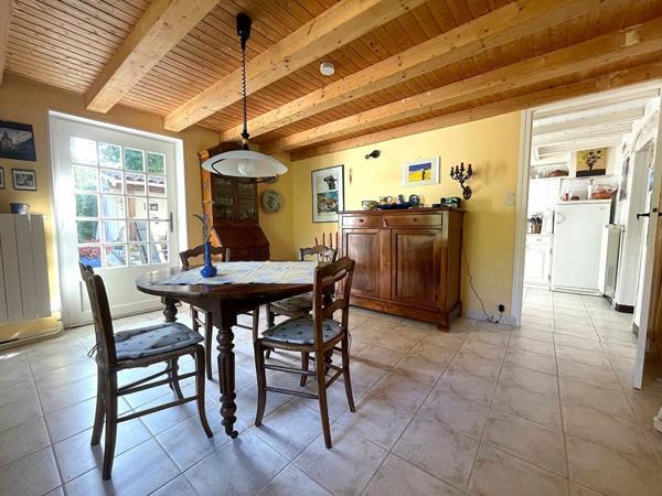 Maison à vendre    6 pièces •  Dieulefit