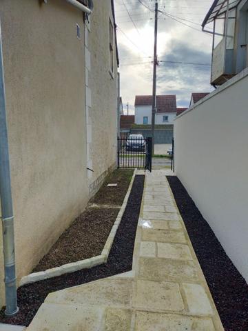 Maison et appartement à Bourges - Spécial investisseur