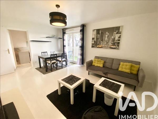 Location appartement 2 pièces 48 m² Nanterre
