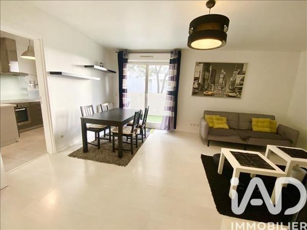 Location appartement 2 pièces 48 m² Nanterre