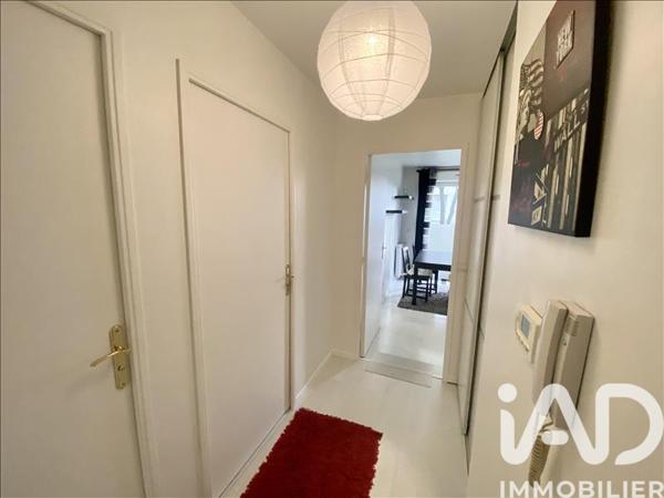 Location appartement 2 pièces 48 m² Nanterre