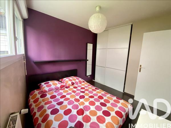Location appartement 2 pièces 48 m² Nanterre