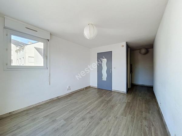 NANTES - Rond Point de Paris - Marrière - Studio au calme avec 2 stationnements
