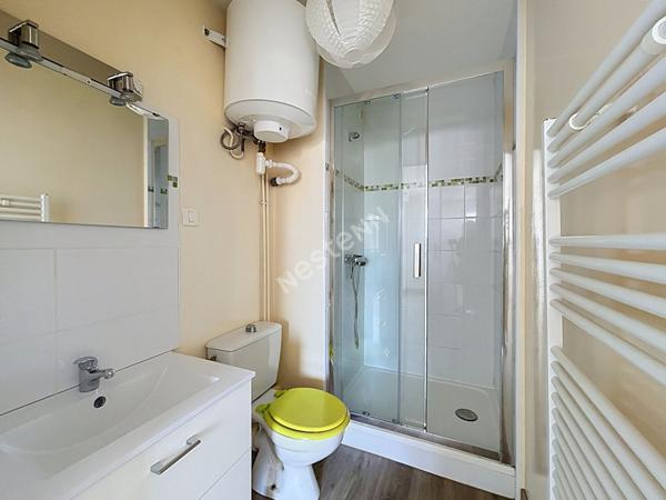 NANTES - Rond Point de Paris - Marrière - Studio au calme avec 2 stationnements