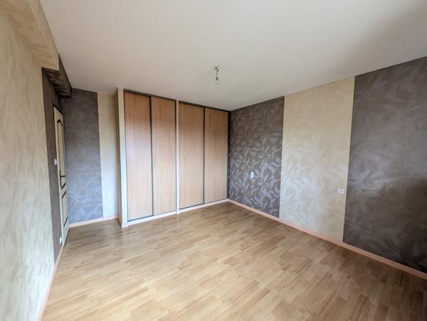 Janzé (35150) NOUVEAUTÉ – Maison familiale avec beau potentiel au cœur de Janzé