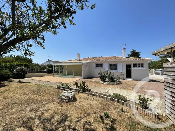 Maison à vendre  4 pièces - 77,73 m 2   ANGLES  - 85