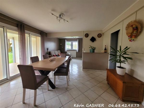 SAINT MICHEL (16470) : Maison en plain pied 76m2 avec garage