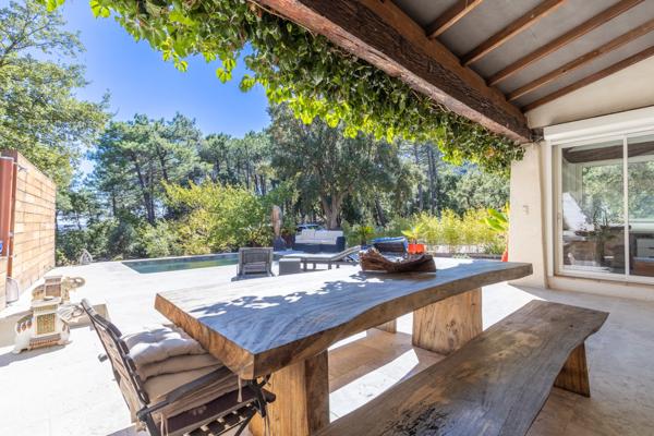 Maison sur un terrain d'exception