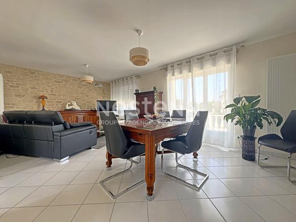10 MIN DE REIMS - MAISON DE PLAIN PIED SUR 823 M² - GARAGE DOUBLE