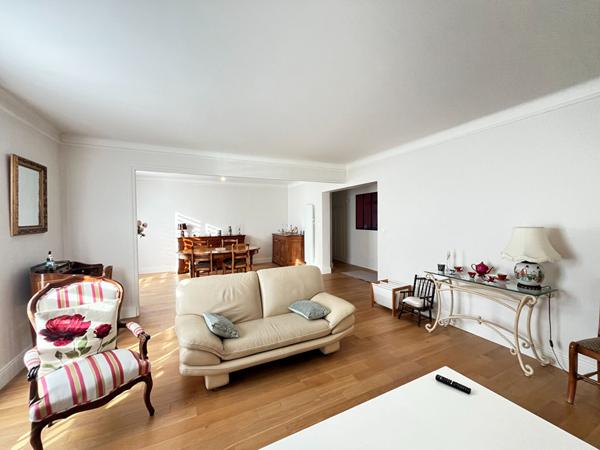 EXLUSIVITÉ - BLOIS HYPER CENTRE - RARE