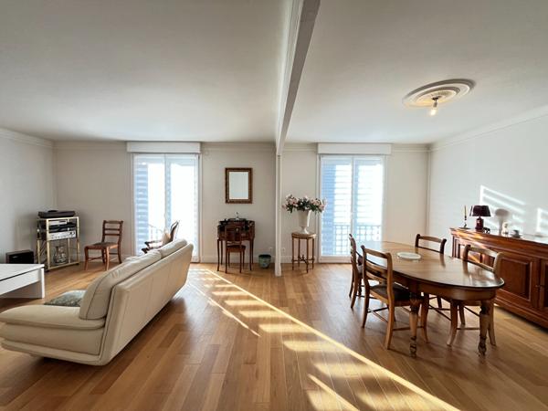 EXLUSIVITÉ - BLOIS HYPER CENTRE - RARE