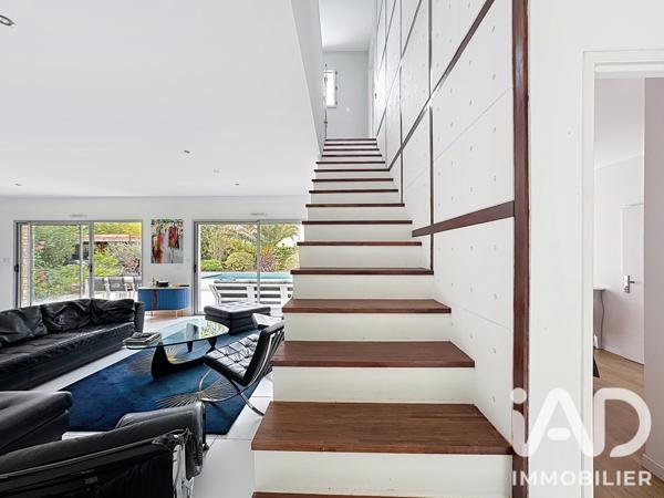 Maison à vendre 8 pièces 203 m² Pessac
