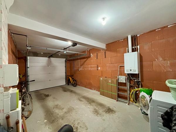 Maison Plachy-buyon - 6 pièces - 141.5 m2 -