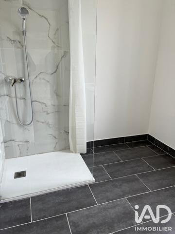 Maison à vendre 20 pièces 725 m² Champlay
