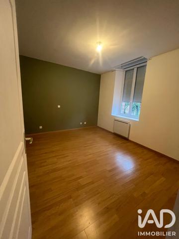 Maison à vendre 20 pièces 725 m² Champlay