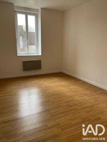 Maison à vendre 20 pièces 725 m² Champlay