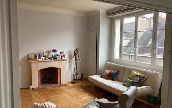 Appartement à vendre    4 pièces • 116 m2 Tours